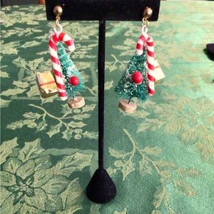 Vintage Christmas Earrings